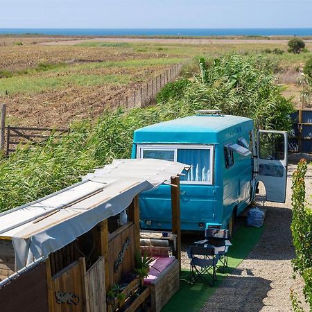 Jabuti Autocaravana Con Porche Y Aparcamiento Cadiz Luaran gambar