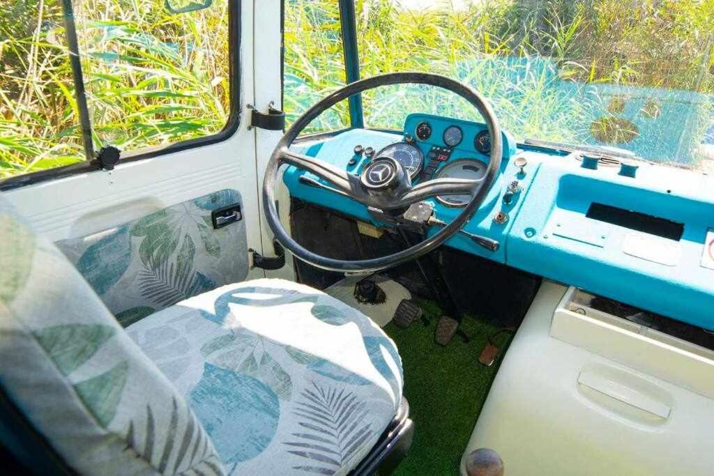 Jabuti Autocaravana Con Porche Y Aparcamiento Cadiz Luaran gambar